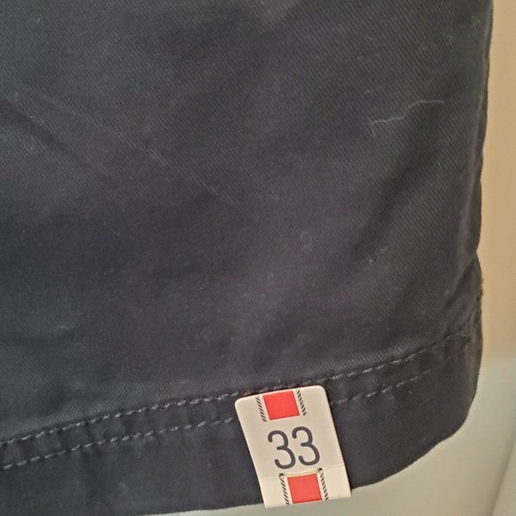 NWT IZOD SALTWATER MEN'S FLAT FRONT CARGO BLUE SHORTS SIZE 33W - Picture 6 of 6